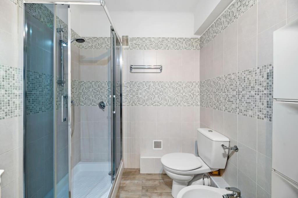 Apartamento Le Landelle - Centre- Climatisation -Proche Gare Sncf Menton Exterior foto